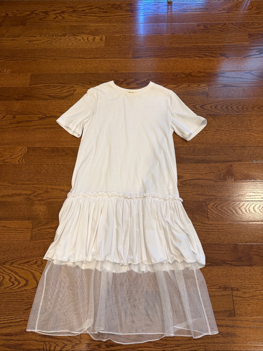 White Short Sleeve Dress with Sheer Tulle Hem